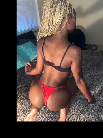 OnlyFans account  thatcococouple avatar 1
