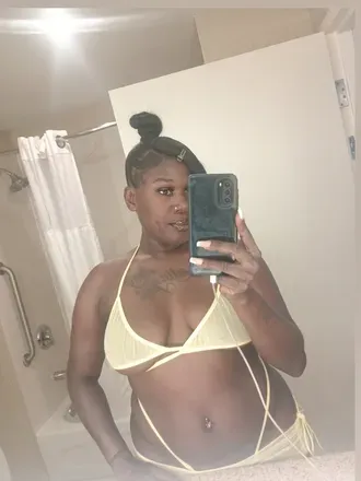 OnlyFans cuenta shavonne585dior avatar 1
