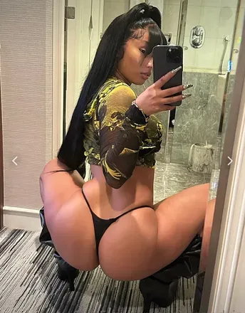 OnlyFans cuenta rubirose avatar 1
