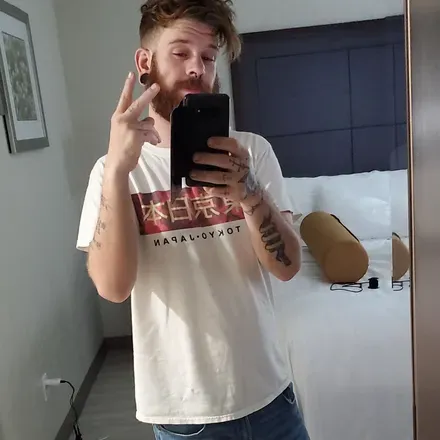 OnlyFans cuenta hoboloverboy avatar 1