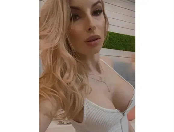 OnlyFans cuenta kylievondee1 avatar 1