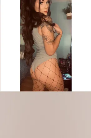 OnlyFans account  sexyscarlett690 header 2