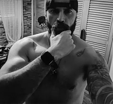 OnlyFans cuenta robertoestaloco avatar 1