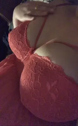 OnlyFans cuenta lovebug1014 header 1
