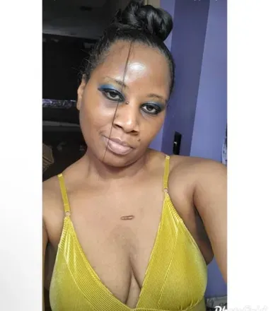 OnlyFans cuenta lovemypeachess avatar 1