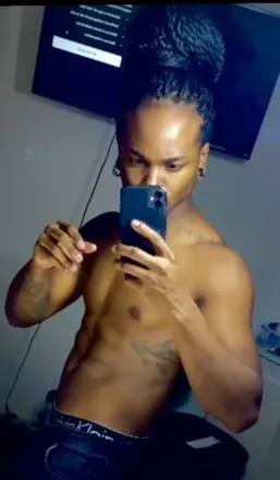 OnlyFans account  andyyy01 header 2