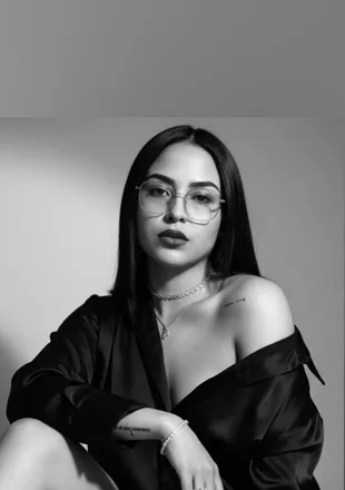 OnlyFans cuenta aleja0819 header 2
