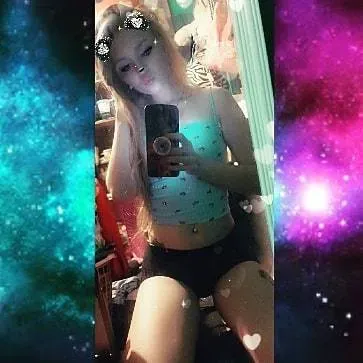 OnlyFans cuenta little_bunny123 avatar 1