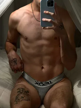 OnlyFans cuenta maxmatthewsxx avatar 1