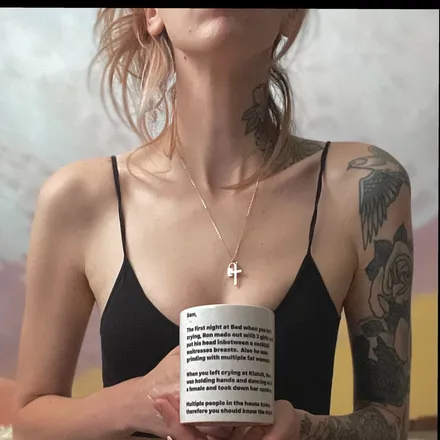 OnlyFans cuenta queenworm header 2