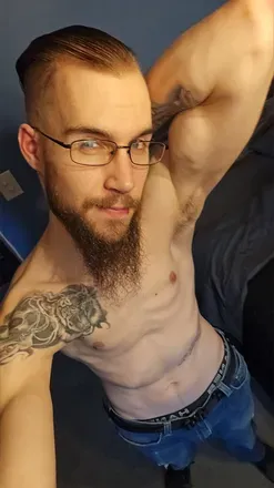 OnlyFans cuenta daddybuck311 avatar 1
