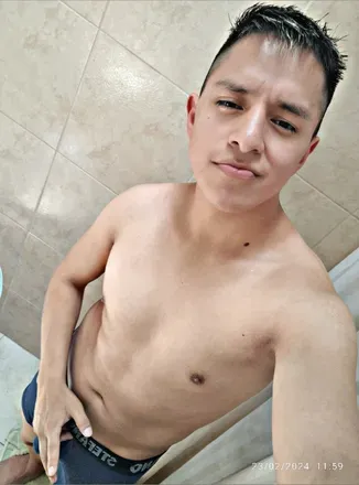OnlyFans cuenta santi.2499 avatar 1