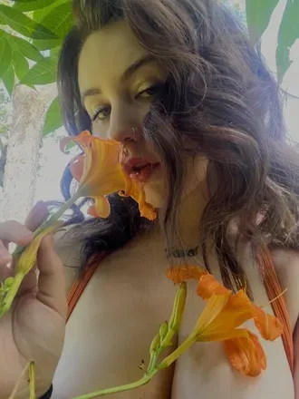 OnlyFans cuenta tattooedcreamy avatar 1