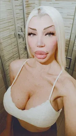 OnlyFans cuenta jennyferstone avatar 1
