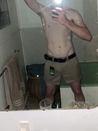 OnlyFans of youngaustrucker