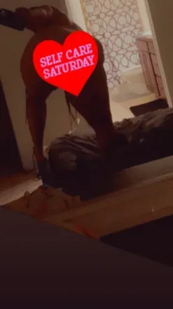 OnlyFans cuenta strawberrywafer28 header 1