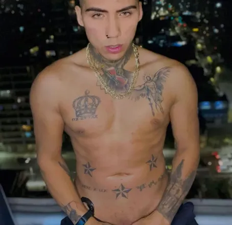 OnlyFans cuenta gianttkamilo99 header 2