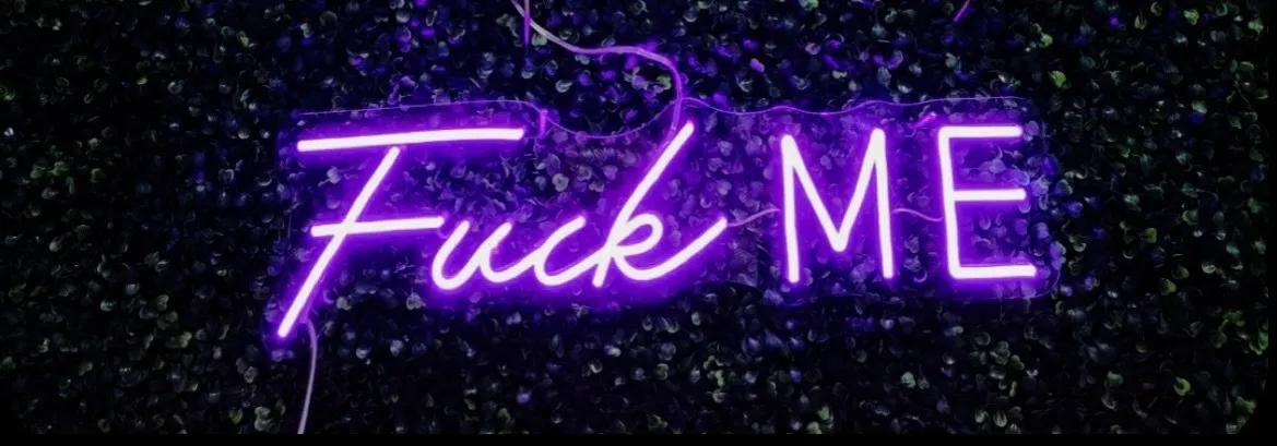 OnlyFans cuenta violettesinsxo header 2