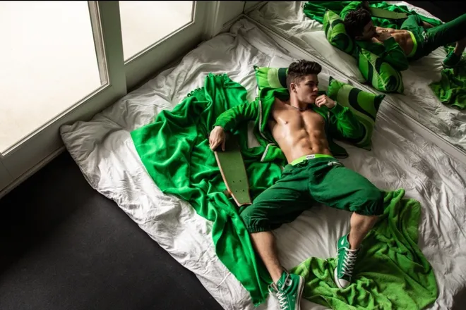 OnlyFans cuenta drakevonfree header 2