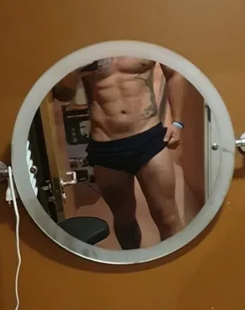 OnlyFans cuenta beardedandinkedd avatar 1
