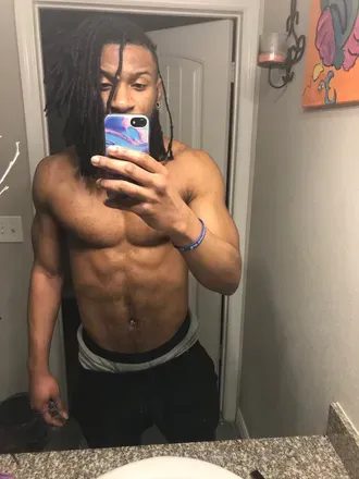 OnlyFans cuenta lovezeus avatar 1
