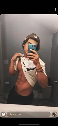OnlyFans account  isaacchains avatar 1