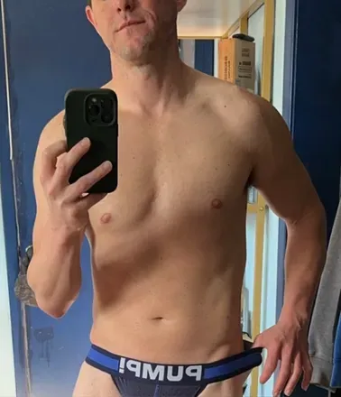 OnlyFans cuenta nakedwallflower avatar 1