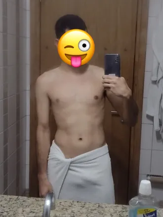 OnlyFans cuenta llatin_boy_18 header 2
