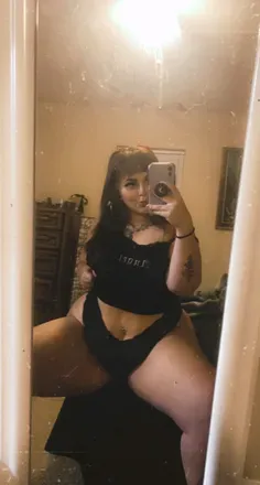 OnlyFans account  emoelora avatar 1