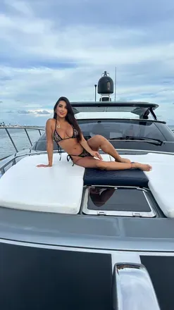 OnlyFans cuenta arenaslulu1 avatar 1