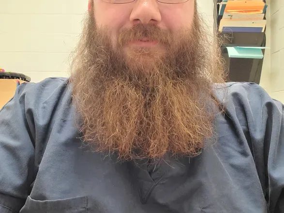 OnlyFans cuenta beardedgrizzly avatar 1