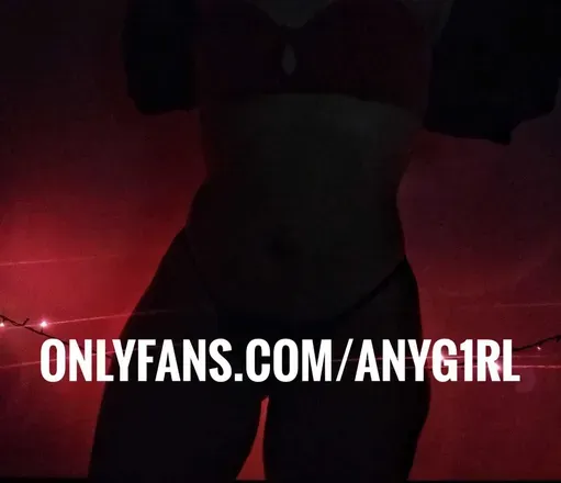 OnlyFans cuenta anyg1rl avatar 1