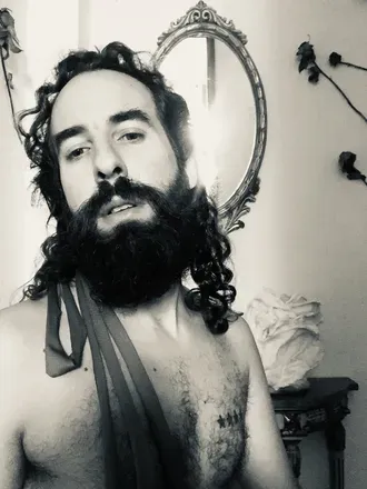 OnlyFans cuenta genieoutofthebottle avatar 1