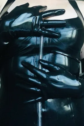 OnlyFans cuenta latexbea header 2