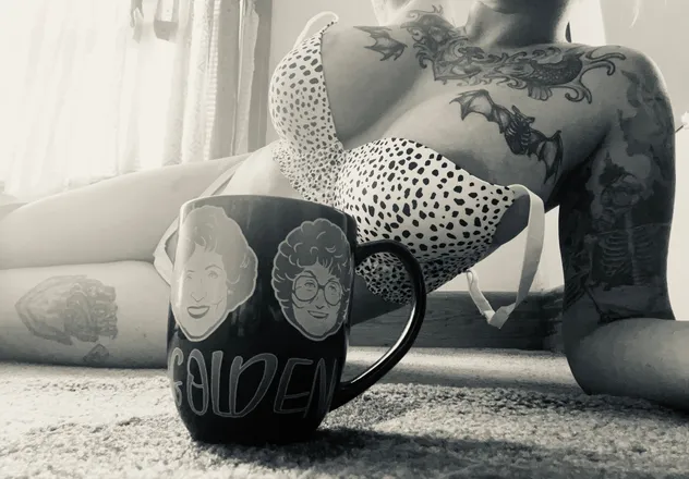 OnlyFans cuenta oonamoon13 header 2
