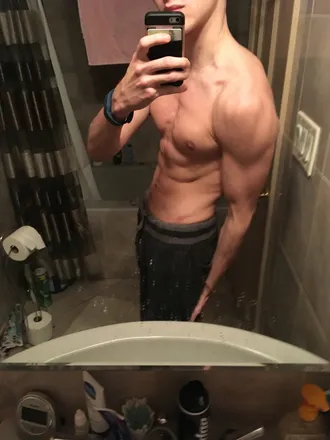 OnlyFans cuenta dillpkl header 2