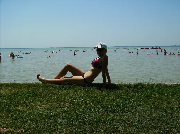 OnlyFans cuenta mia_babe_21 header 2