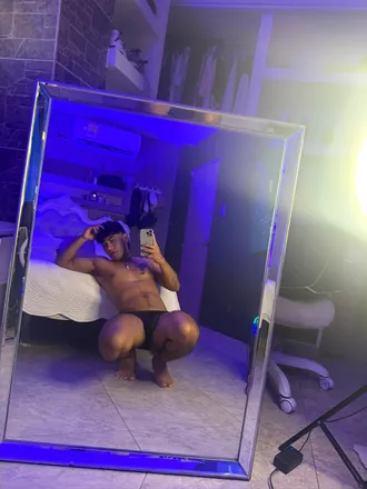 OnlyFans cuenta nau19 header 2