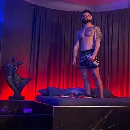 OnlyFans cuenta amazonboy69 header 2