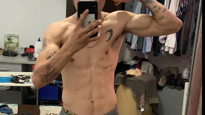 OnlyFans cuenta rimaolea10 header 2
