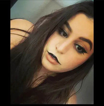 OnlyFans cuenta raven-blaze avatar 1