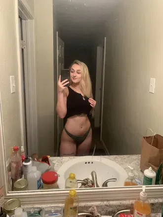 OnlyFans cuenta canadianbabyy avatar 1