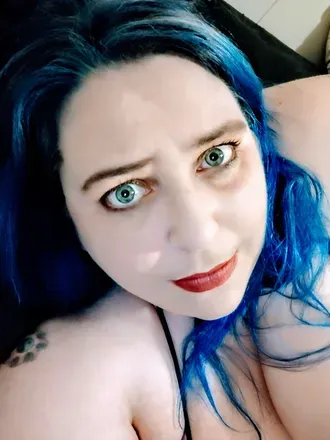 OnlyFans cuenta buxombluebelle avatar 1