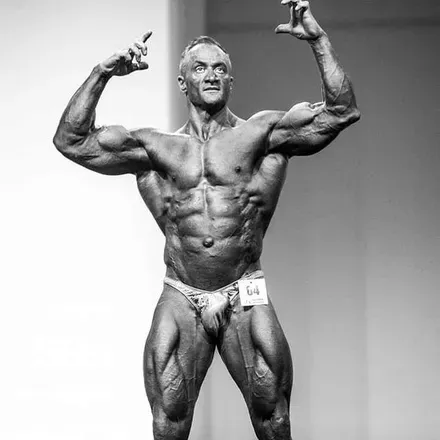 OnlyFans cuenta roymusclemaster header 2