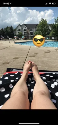 OnlyFans cuenta petite_feet_xox header 2