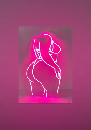 OnlyFans cuenta prettyjbankz header 2
