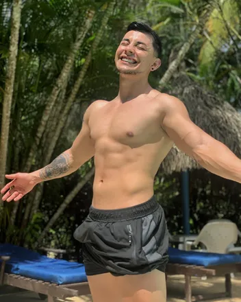 OnlyFans cuenta dieguito_arom header 2