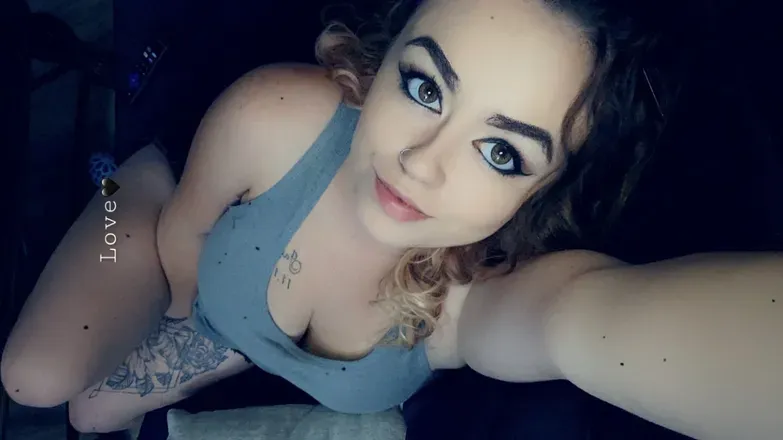 OnlyFans account  freakylinknicki avatar 1