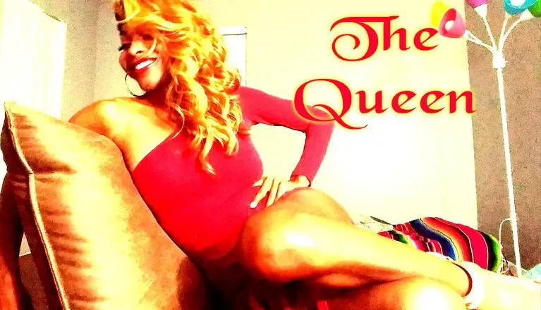 OnlyFans account  queendingaling header 2