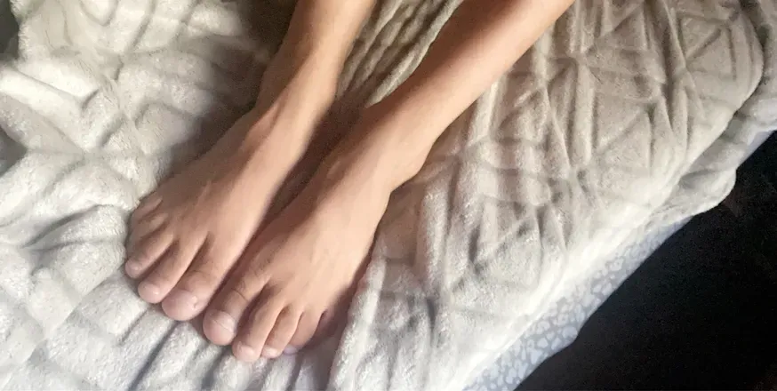 OnlyFans cuenta feetndpetite avatar 1